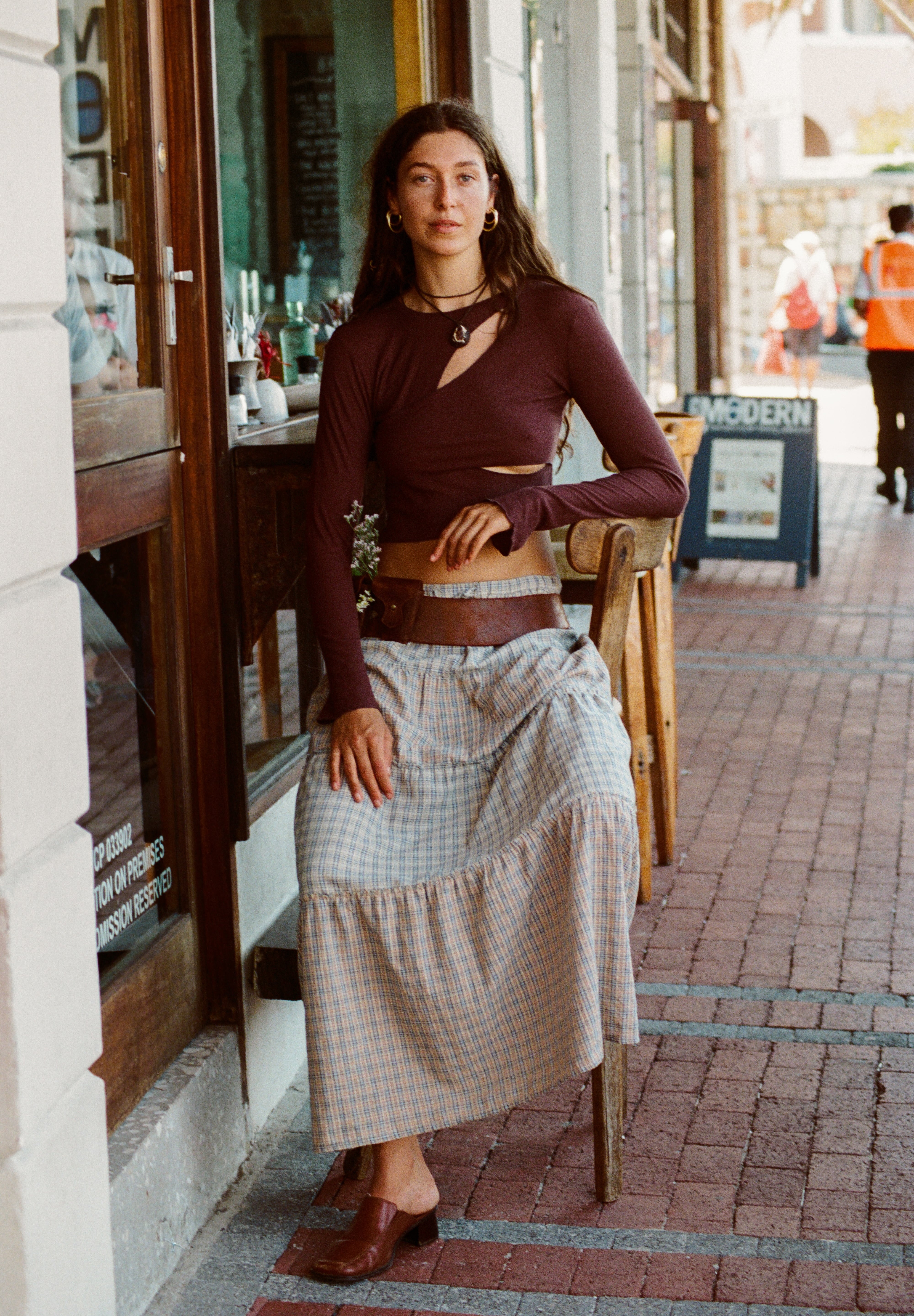 Asymmetric-Cut Longsleeve