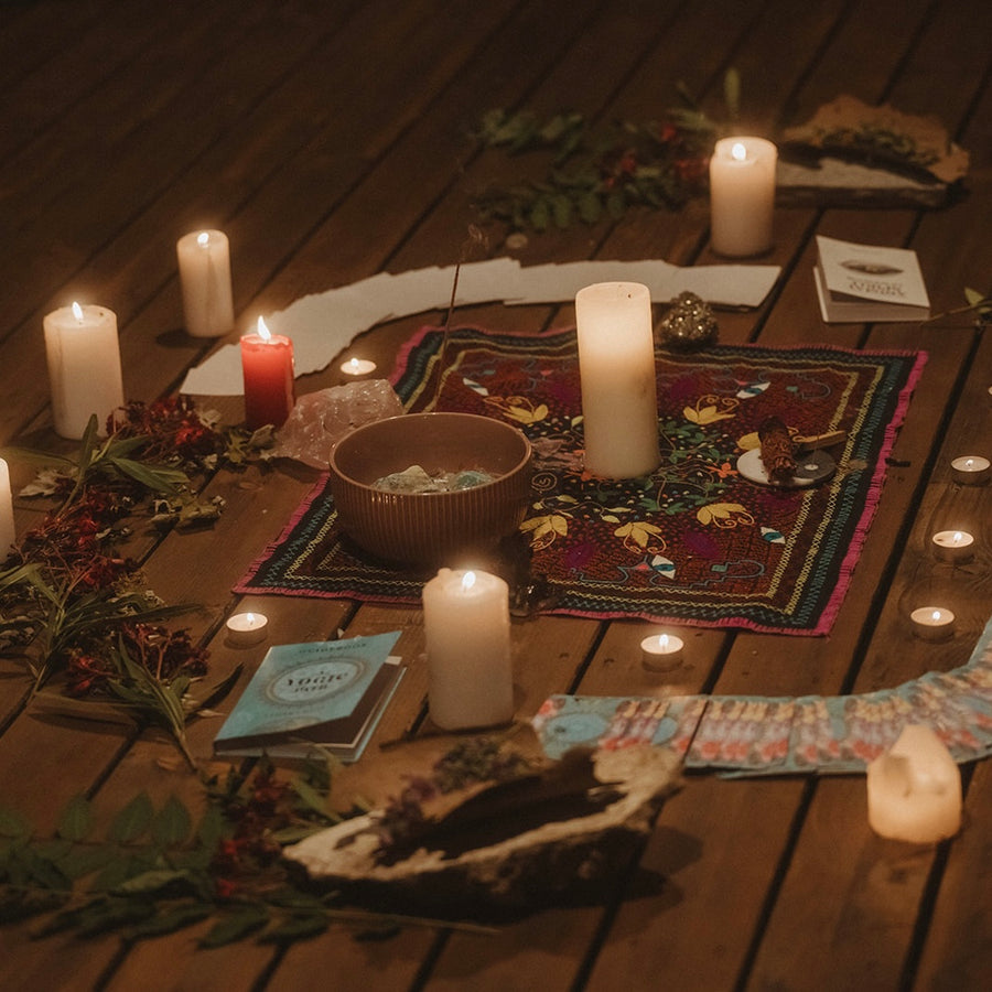 LA LOBA - HONOR THE WILD RETREAT